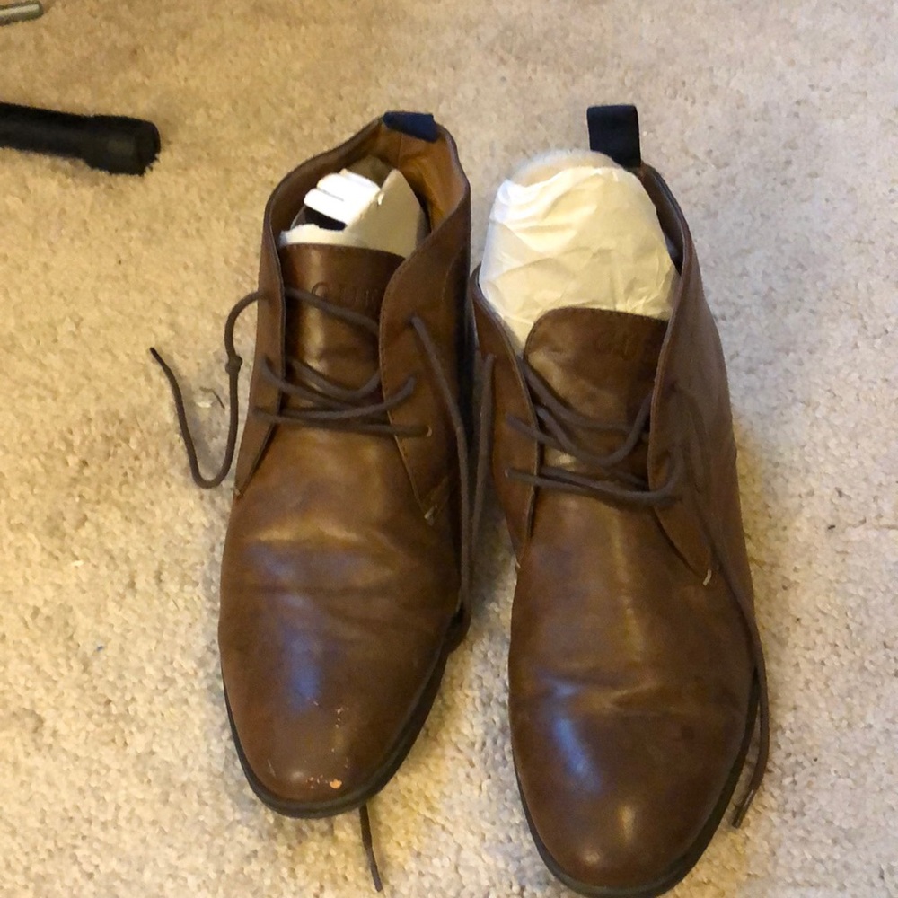 Guess men’s boots.size 9